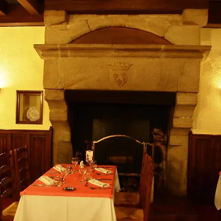 Hotel Du Cheval Blanc La Foret-sur-Sevre