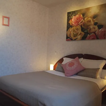 Du Cheval Blanc Hotel La Foret-sur-Sevre